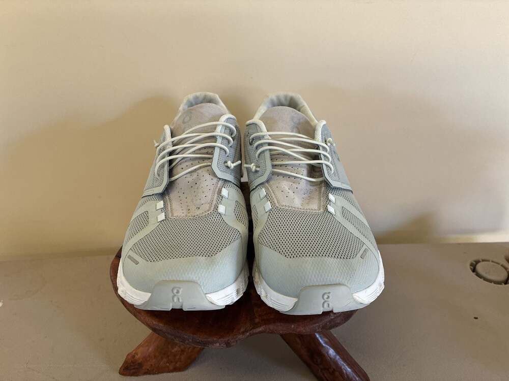 9.5 On Cloud 5 Women's Running Shoes in Glacier/Surf - Picture 6 of 6